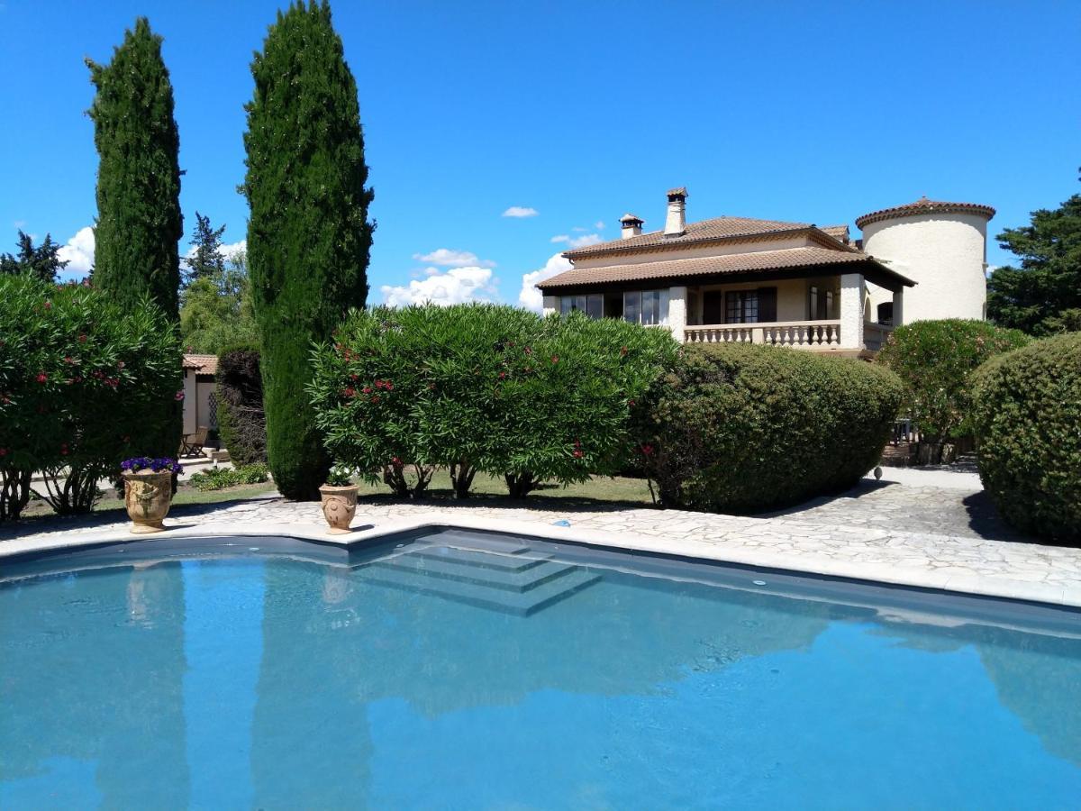 Villa Liberty Entraigues-sur-la-Sorgue Exterior photo