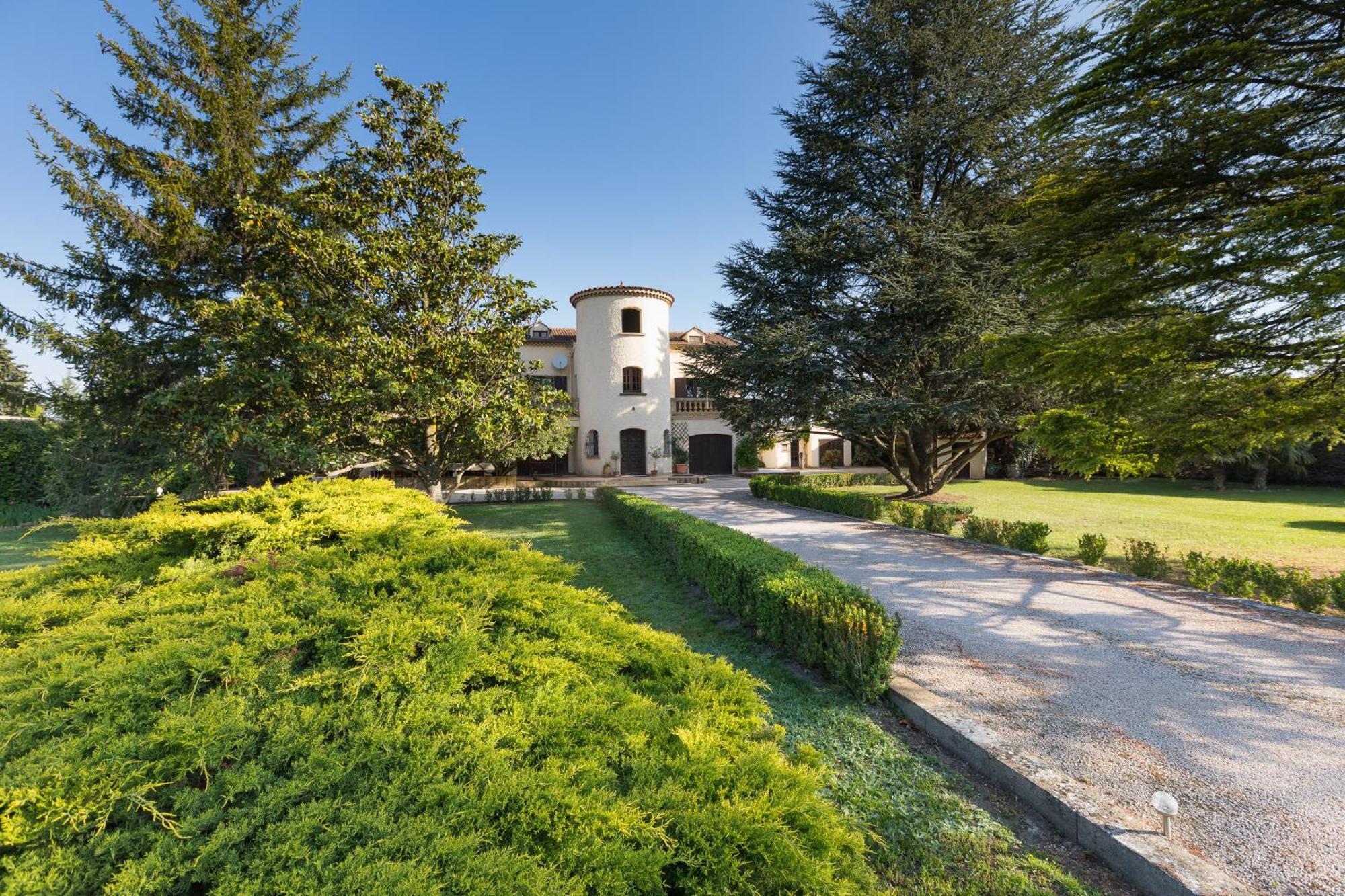 Villa Liberty Entraigues-sur-la-Sorgue Exterior photo